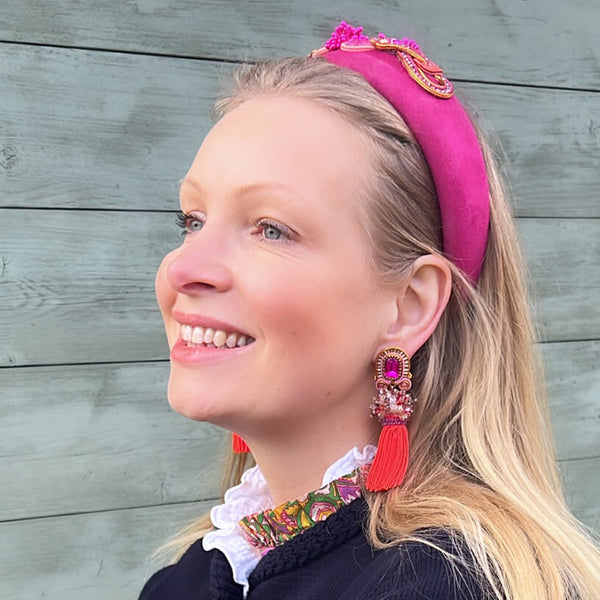 Auffällige Soutache-QuastenOhrringe in Orange und Pink