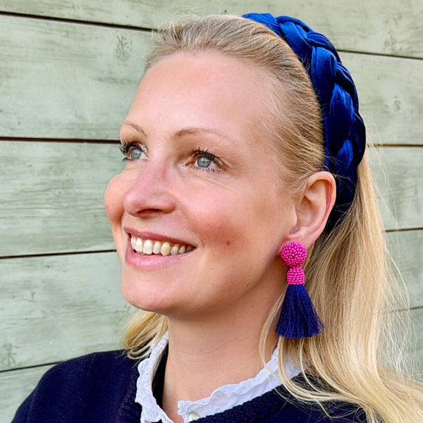 Auffällige Perlen-QuastenOhrringe in Pink und Dunkelblau