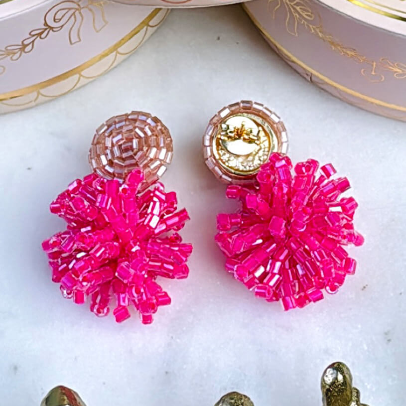 Wunderschöne StatementOhrringe aus Perlen in Beige und Pink