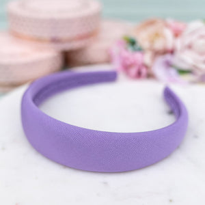 Gerippter Satin-Haarreif in Flieder