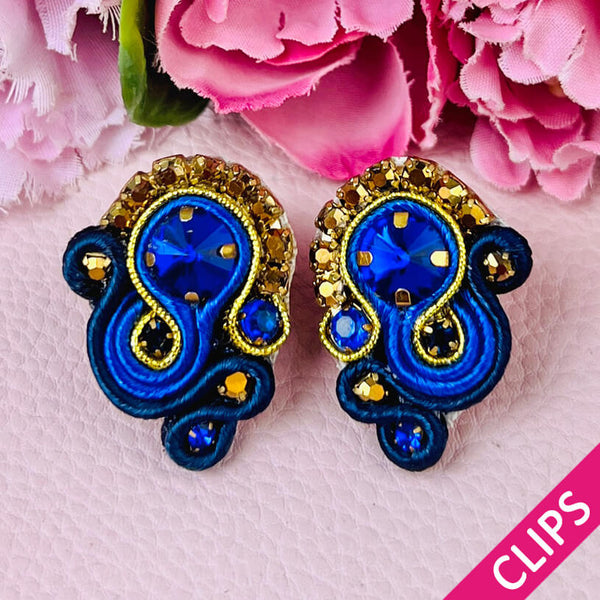 Schöne Soutache-Ohrclips in Dunkelblau
