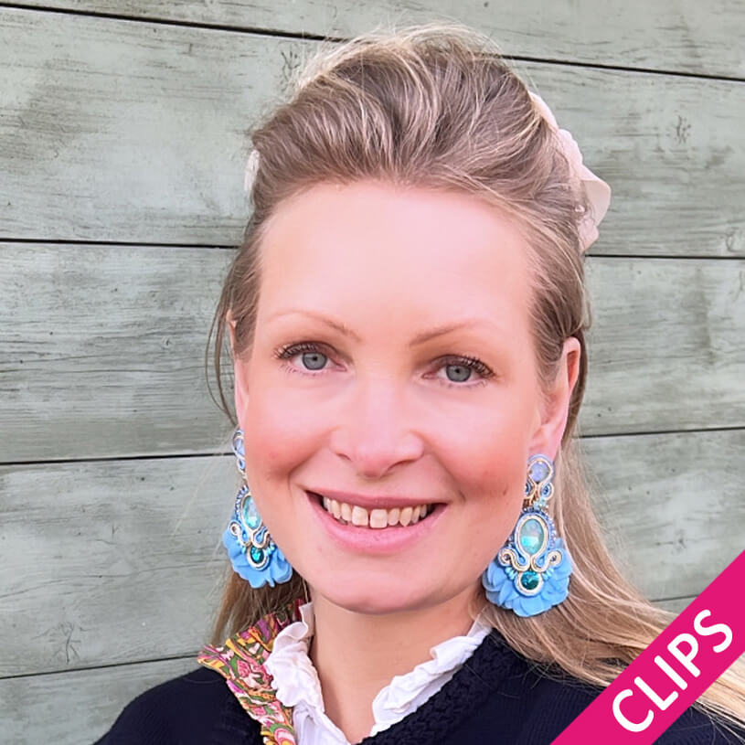 Außergewöhnliche Soutache-Ohrclips in Blautönen und Gold