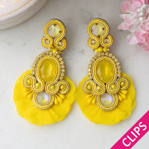 Außergewöhnliche Soutache-Ohrclips in Hellgelb