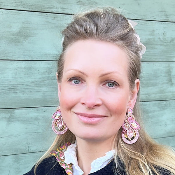 Individuelle Soutache-Ohrringe in Rosa, Pink und Gold