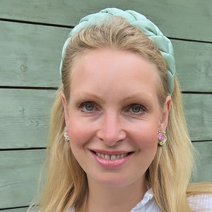 Schöne Soutache-Ohrringe in Rosa und Champagner