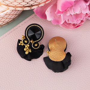 Kleine Soutache-Ohrringe in Schwarz und Gold