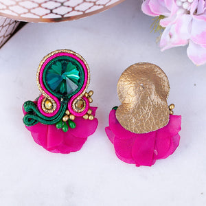 Kleine Soutache-Ohrringe in Pink und Grün