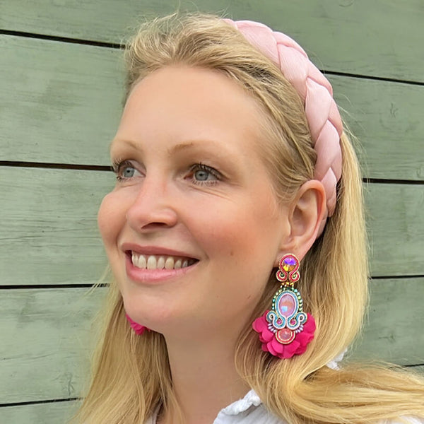 Außergewöhnliche Soutache-Ohrringe in leuchtendem Pink