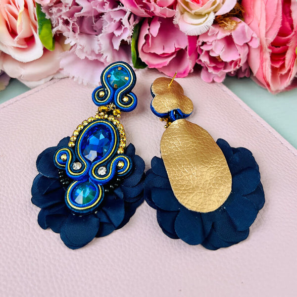 Außergewöhnliche Soutache-Ohrringe in Dunkelblau