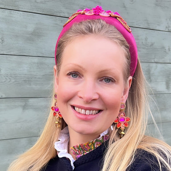 Stilvolle Soutache-Ohrringe in Rot und Pink