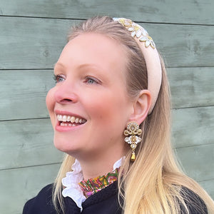 Edle Soutache-Ohrringe in Goldtönen