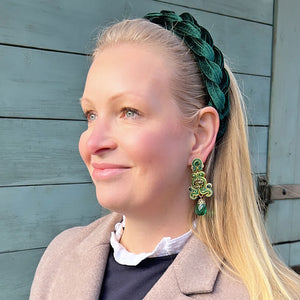 Wunderschöne Soutache-Ohrringe in Dunkelgrün, Türkis und Gold