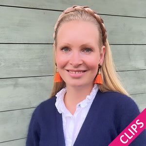 Ohrclips in Schildpattfarben mit  Quaste in Orange von AmuseToi