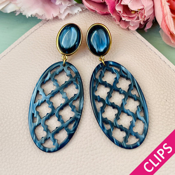 Vergoldete Ohrclips in schimmerndem Dunkelblau mit schönem Oval im Marrakesch-Stil von AmuseToi