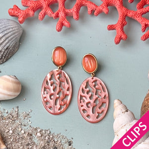 Ohrclips in Rosa mit Ornament in Korallenoptik von AmuseToi