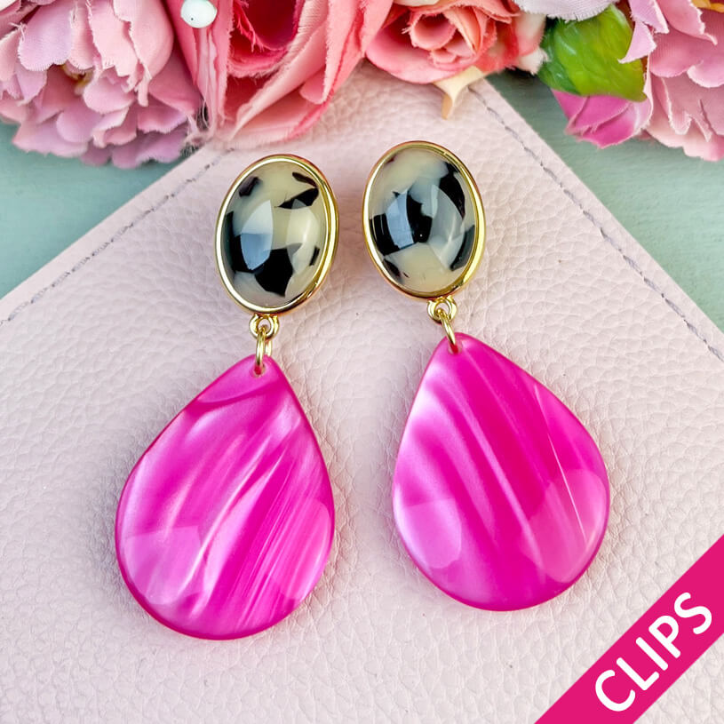 Hell schildpattfarbene Ohrclips mit Tropfen in Pink von AmuseToi