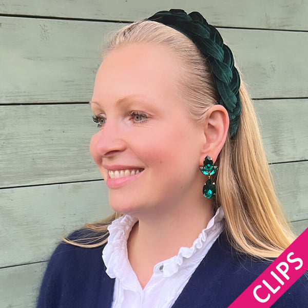 Tropfen-Ohrclips mit Glas-Kristallen in Dunkelgrün