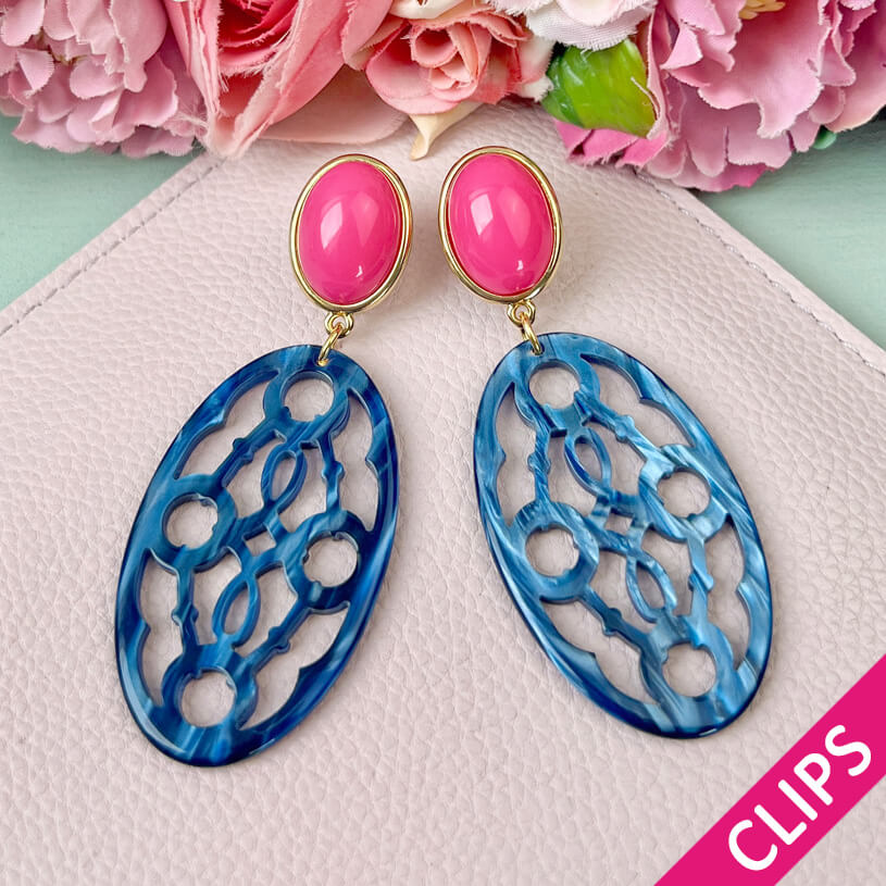 Pinke Trensen-Ohrclips mit Oval in Dunkelblau von AmuseToi