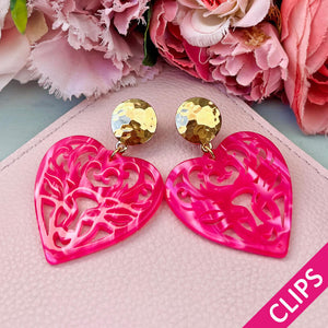 Vergoldete runde Ohrclips mit Hirsch-Herz-Ornamenten in Pink