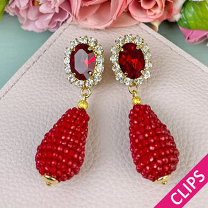 Edel funkelnde Ohrclips in Rot mit glitzerndem Tropfen