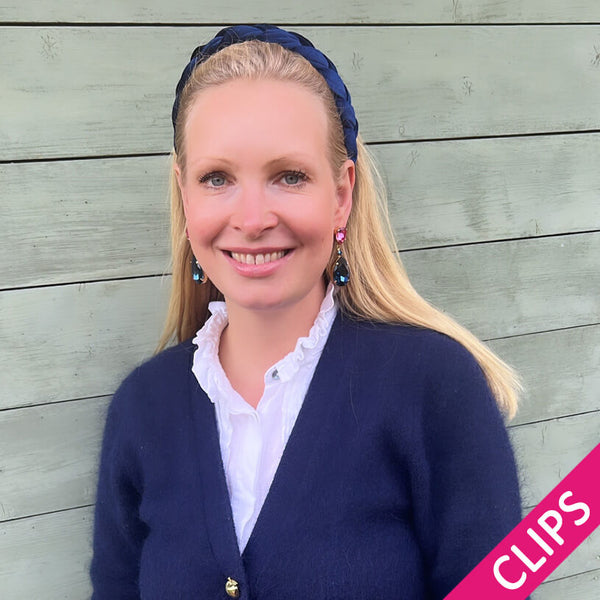 Funkelnde Ohrclips mit Glas-Kristallen in Pink und Dunkelblau