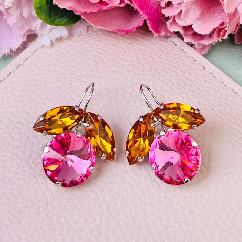 Silberfarbene funkelnde Ohrhänger mit Glas-Kristallen in Orange und Rosa