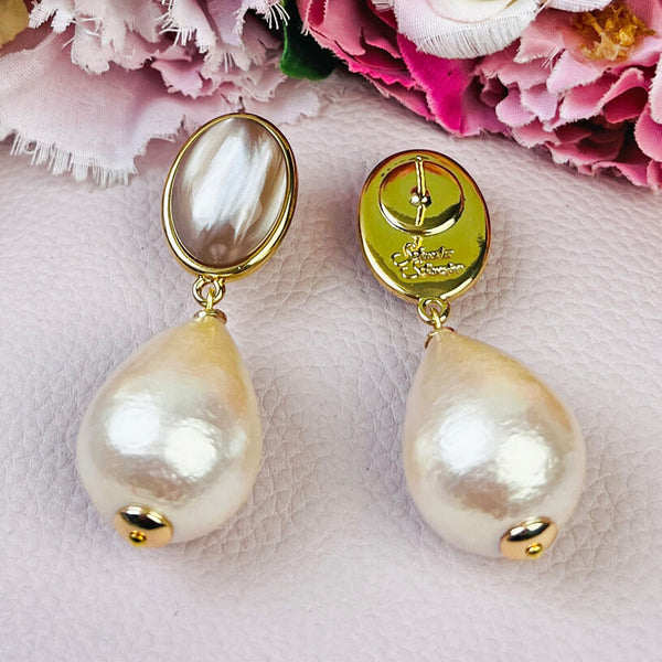 Beige Ohrstecker mit champagnerfarbenem Baumwolltropfen von AmuseToi