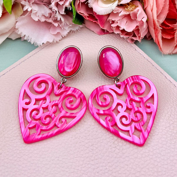 Silberne Ohrstecker mit Herzornament in Pink von AmuseToi