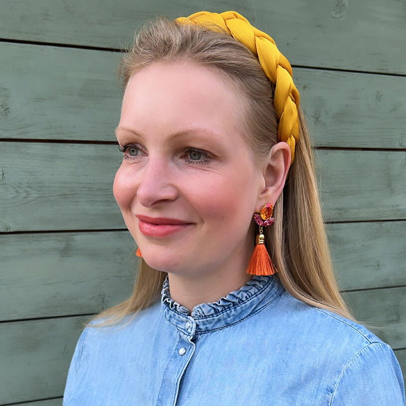 Glitzernde Ohrstecker mit Glas-Kristallen in Pink und Orange mit edler Quaste