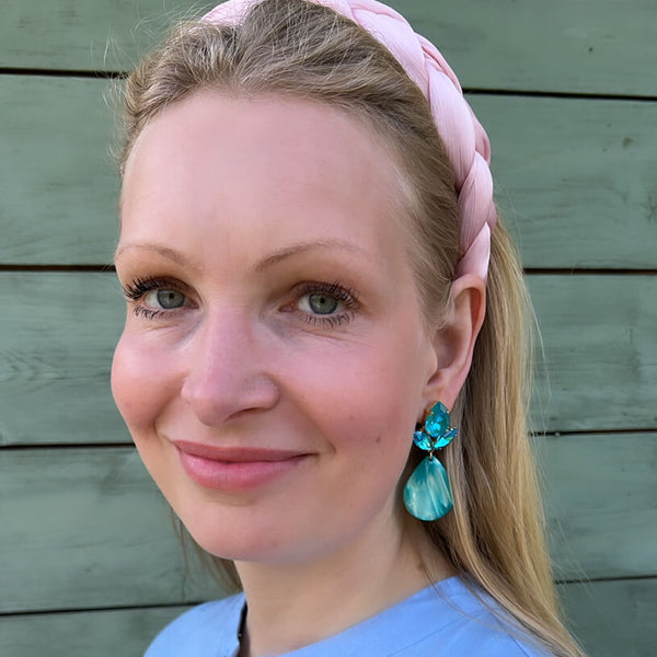 Ohrstecker mit Glas-Kristallen in Blau mit großem Tropfen