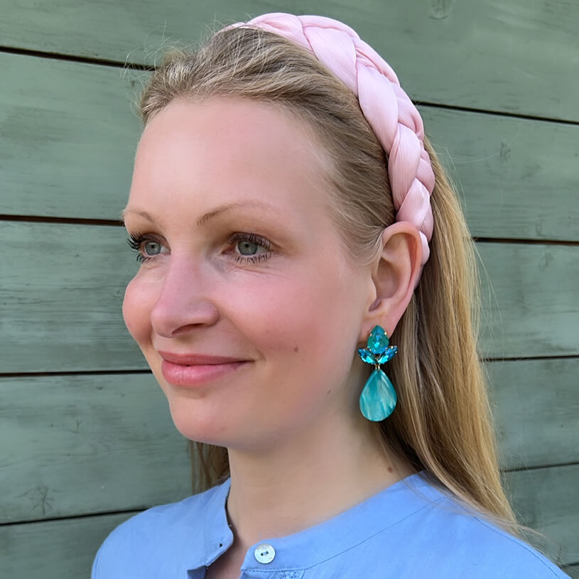 Ohrstecker mit Glas-Kristallen in Blau mit großem Tropfen