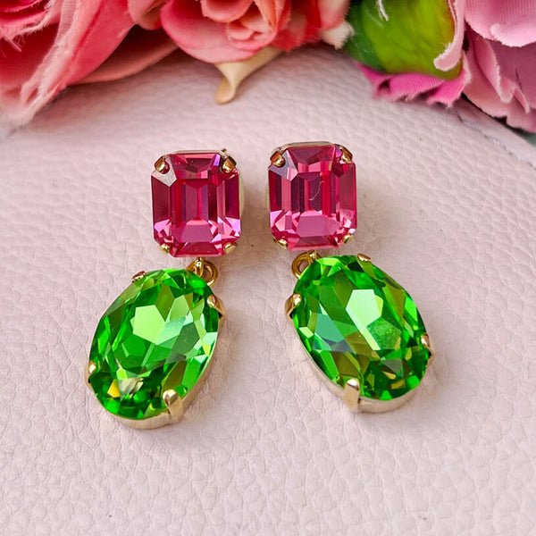 Funkelnde Ohrstecker mit Glas-Kristallen in Pink und Hellgrün