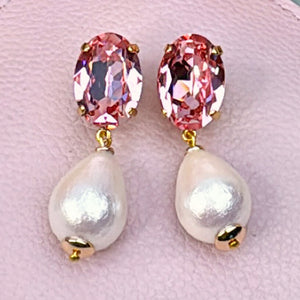 Kleine Ohrstecker mit Glas-Kristallen in Rosa und Baumwolltropfen