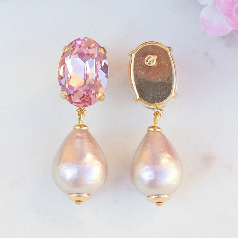 Kleine Ohrstecker mit Glas-Kristallen in Rosa und Baumwolltropfen