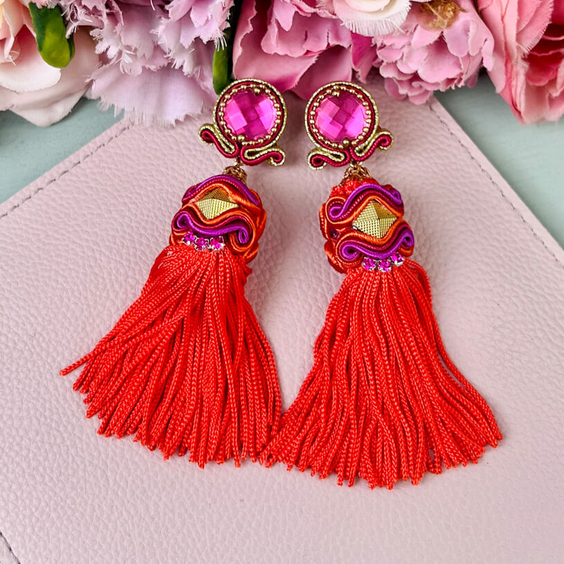 Orientalisch anmutende QuastenOhrringe in Pink und Orange