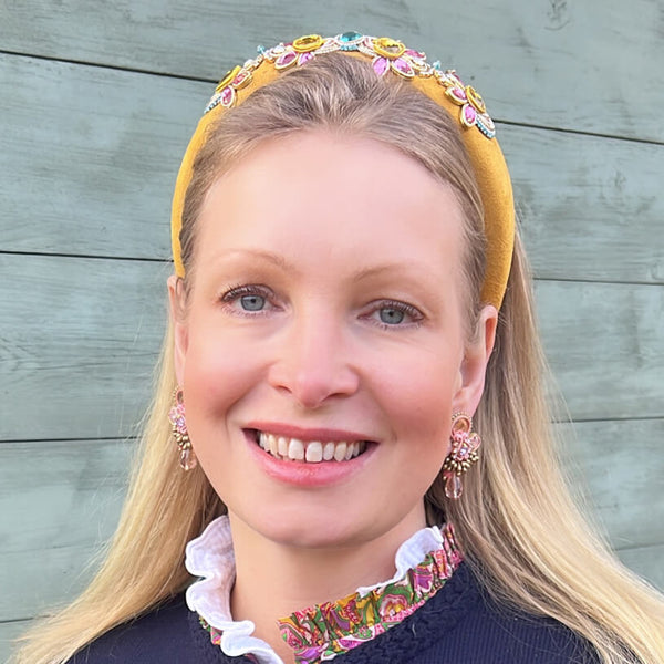 Zeitlose Soutache-Ohrringe in Lachs, Rosa und Gold