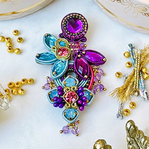 Große Soutache-Ohrringe in Magenta und Hellblau