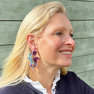 Große Soutache-Ohrringe in Magenta und Hellblau