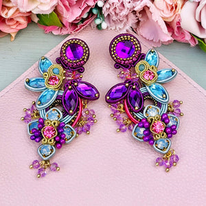 Große Soutache-Ohrringe in Magenta und Hellblau