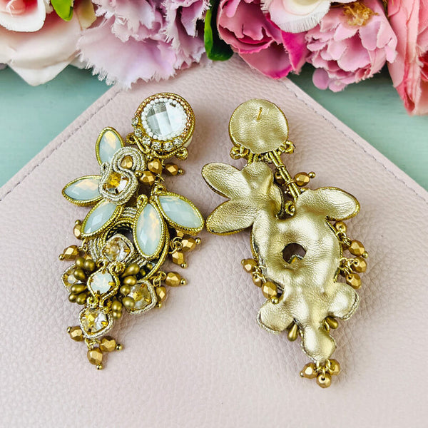 Große elegante Soutache-Ohrringe in Gold- und Champagnertönen