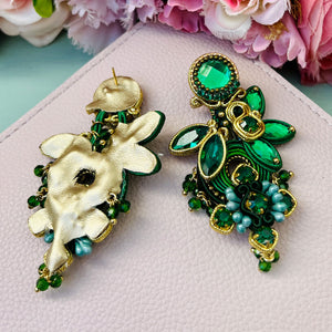 Große Soutache-Ohrringe in Dunkelgrün und Gold