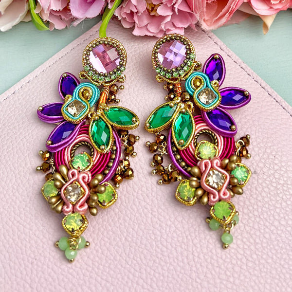 Große Soutache-Ohrringe in Rosa, Magenta- und Grüntönen