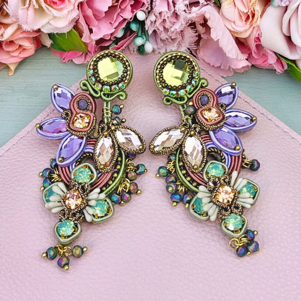 Große Soutache-Ohrringe in Pastellfarben