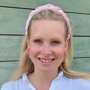 Edle Perlen-Ohrringe aus mehreren Blüten in Pink