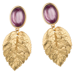 Amethystfarbene Ohrstecker mit goldenem Blatt von AmuseToi