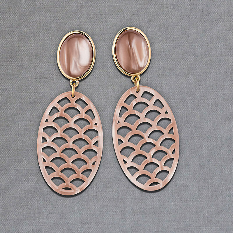 Ohrstecker in Beige mit schimmerndem Oval im Marrakesch-Stil von AmuseToi