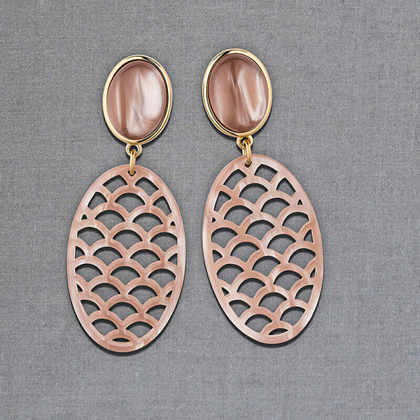 Ohrstecker in Beige mit schimmerndem Oval im Marrakesch-Stil von AmuseToi
