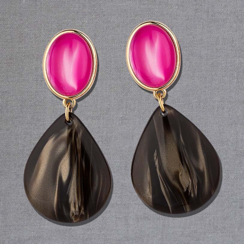 Pinke Ohrstecker mit schokobraunen Tropfen von AmuseToi