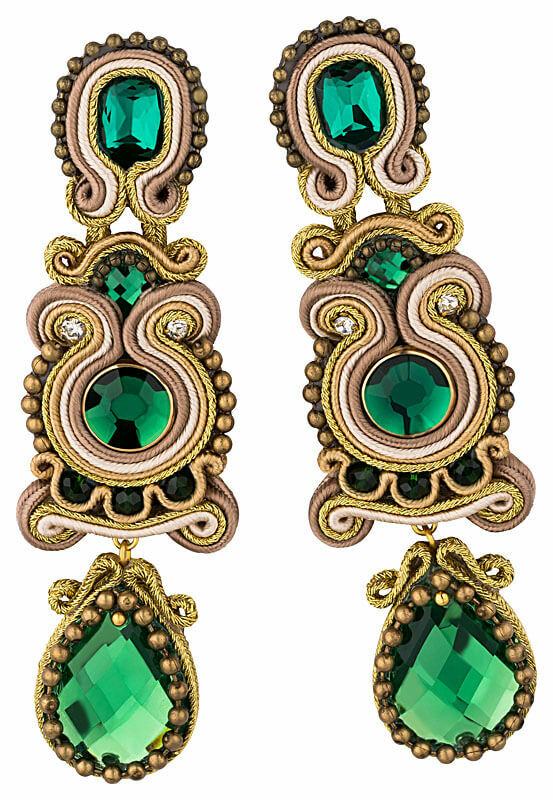 Funkelnde Soutache-Ohrringe in Grün und Gold