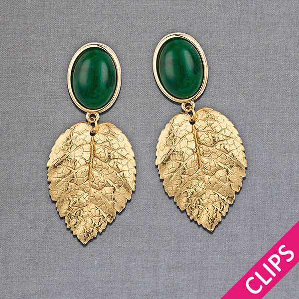 Ohrclips in Dunkelgrün mit goldenen Blatt von AmuseToi